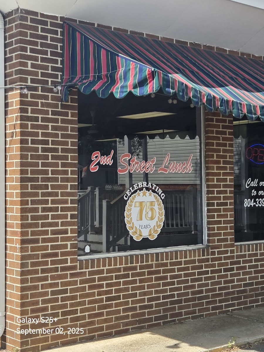 Second Street Lunch
